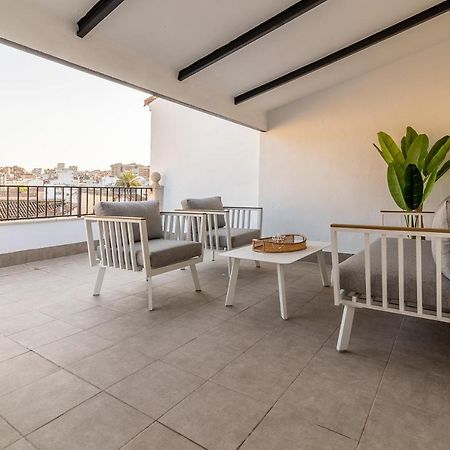 Apartamentos El Patio Plaza Santa Clara Caces Exterior foto